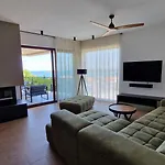 Sunset Penthouse Casa Grzina